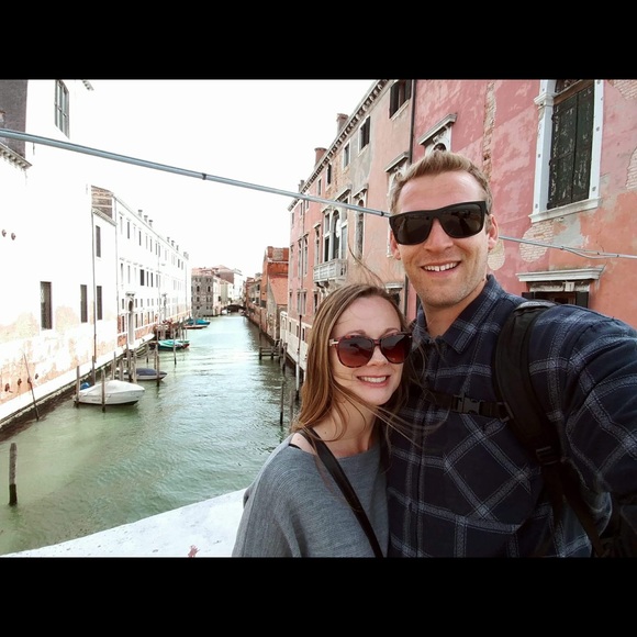 Meet your Posher, Savannah - Picture 2 of 2